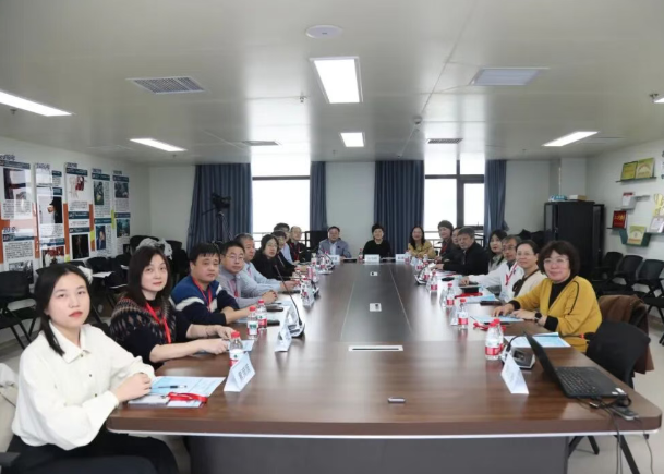 临汾市中心医院承办多学科协作支持下的肺癌全病程管理能力提升行动区域会