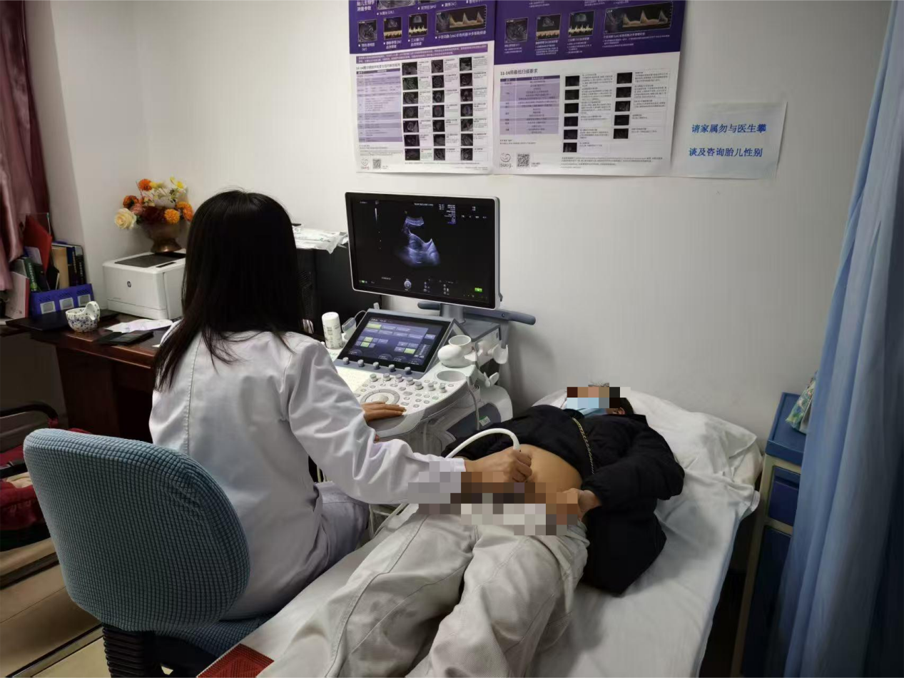 太原万柏林区王化街道：爱心走进社区  守护女性健康