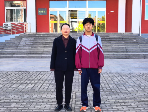 实现“零的突破”！太原尖草坪一中学子首夺数学联赛省奖