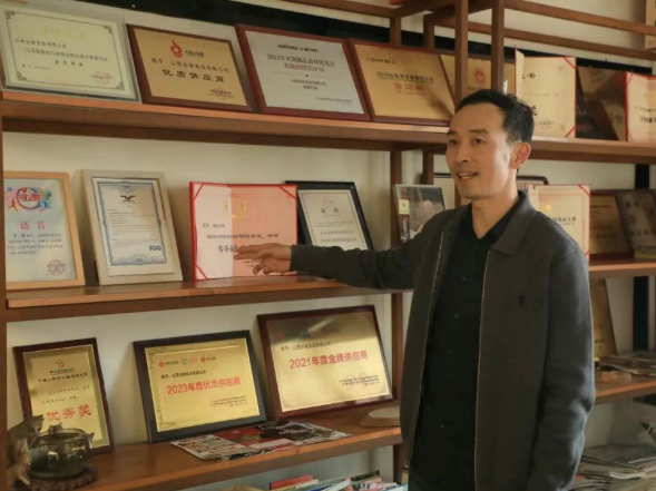 从军人到面食文化传承人：栗毅的创业与坚守