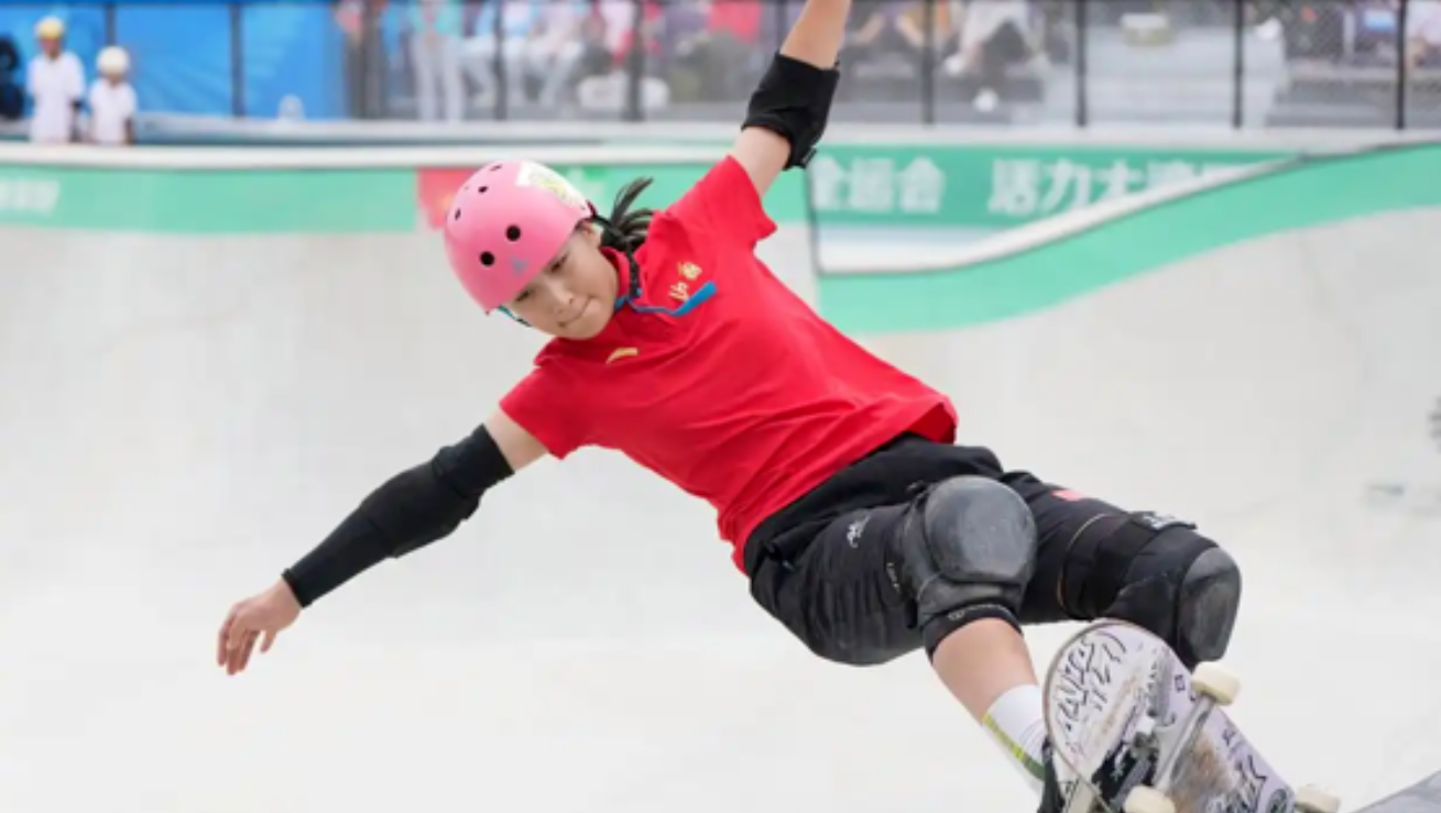 14岁山西小将韩岫芊澄全运会滑板摘第四  少年热血燃动碗池赛场
