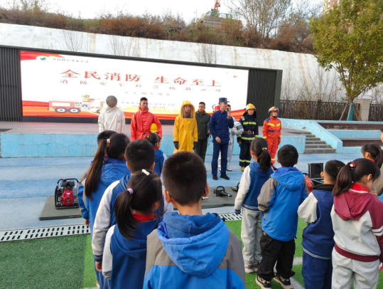太原万柏林区西铭街道：多方联动强技能  消防宣传进校园