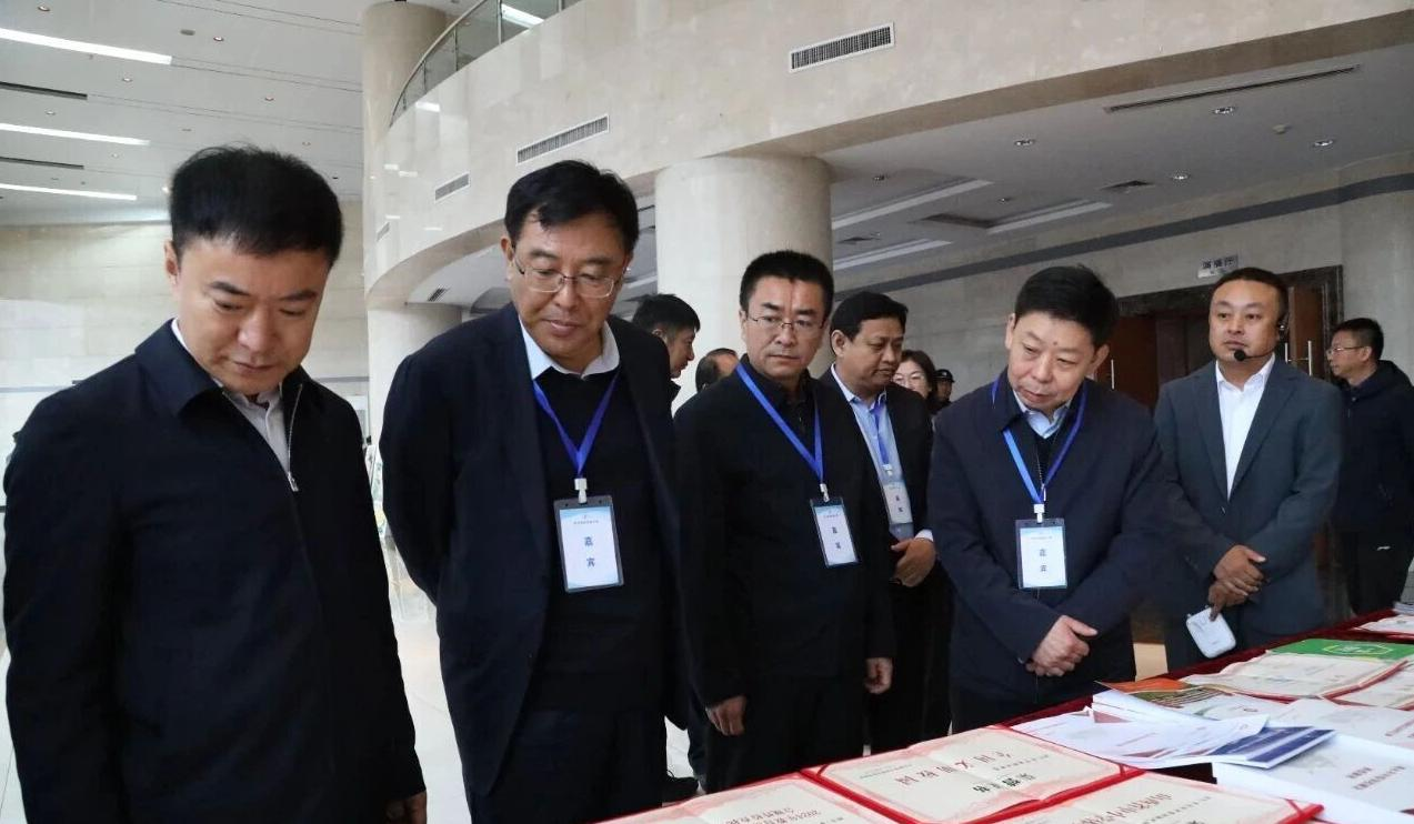 微信图片_2025-11-13_221507_800.png 微信图片_2025-11-13_221507_800.png