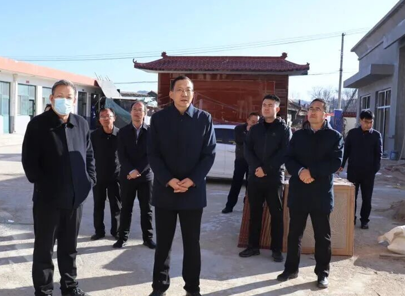 忻州静乐：居清平在康家会镇调研项目建设工作