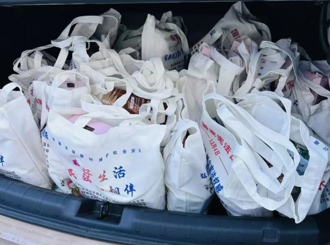 法治护航成长  爱心点亮希望——吕梁交城县天宁司法所法治宣传暨爱心捐助特殊教育学