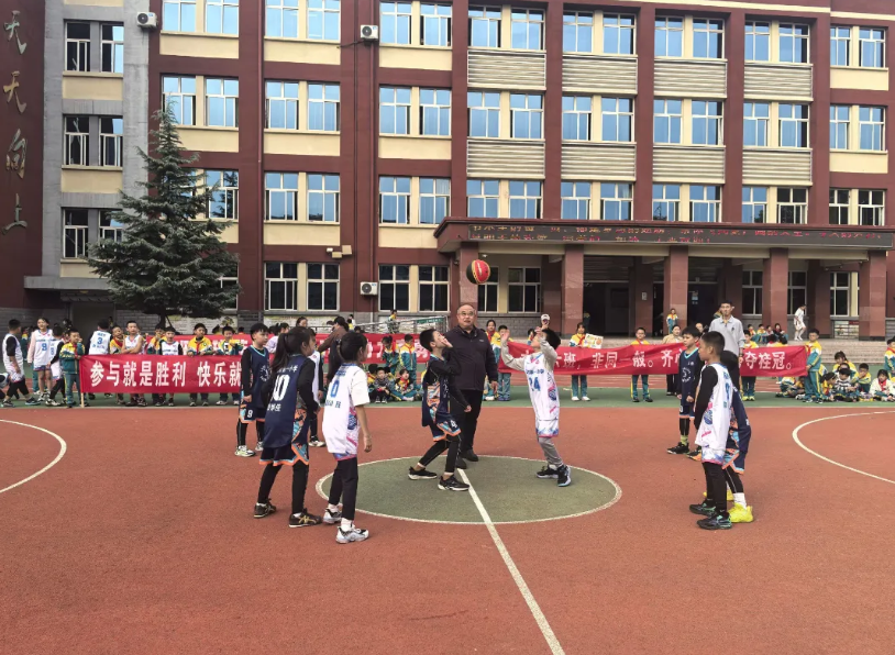 临汾市第一小学2025年秋季校园足球、篮球联赛圆满落幕