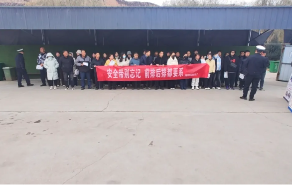 吕梁：交安宣传进驾校  安全“起步”很重要