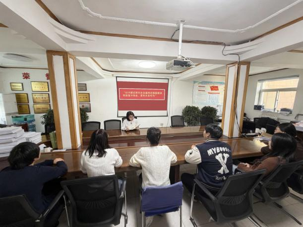 太原市政集团一公司团支部开展“学贺信精神  明使命担当”专题学习活动