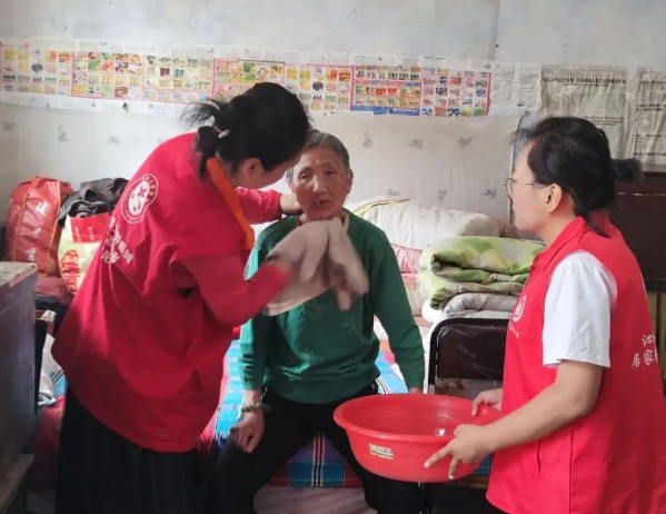 微光汇成炬火  大爱润泽山乡——山西省助残先进集体“沁水县公益援助服务中心”事迹