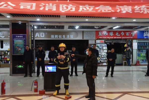 100余人沉浸式参与——太原尖草坪街道消防演练让安全知识“学得会、用得上”