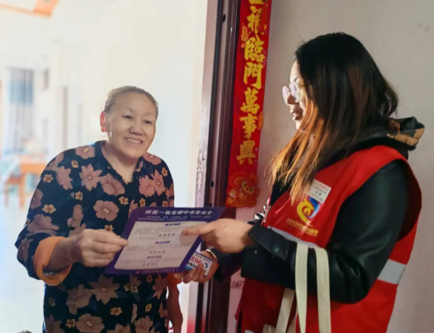 太原小店区梧桐社区开展预防一氧化碳中毒宣传工作