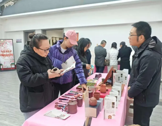 ScreenShot_2025-12-03_214128_727.png ScreenShot_2025-12-03_214128_727.png