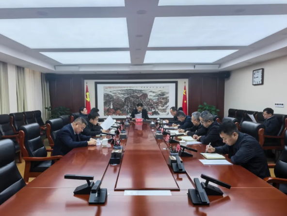 晋中灵石县委常委会召开会议