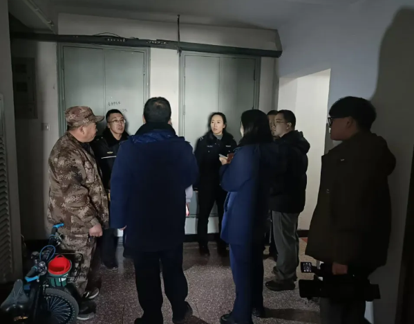 公安心向党  护航新征程——山西左权县公安局辽阳派出所与多部门开展联合消防安全隐