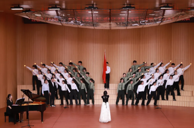 高校携手太原小店区小学开展爱国主义教育实践活动