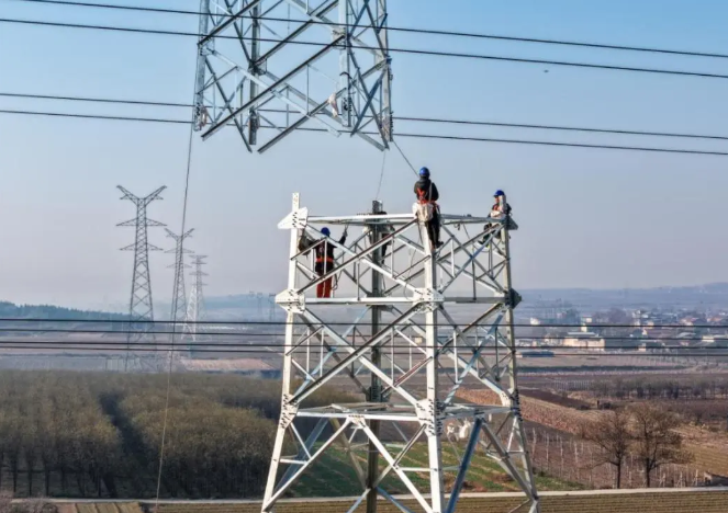 0℃下的“热战”：中条山深处，电网建设全速推进