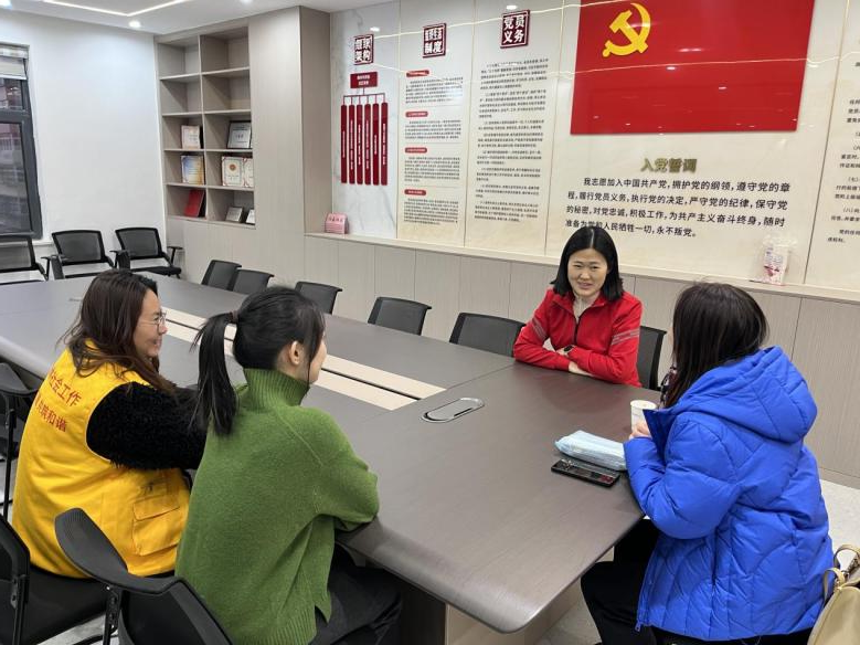 暖心服务润民心  心理护航促和谐——太原万柏林区下元街道南内环西街社区开展心理健