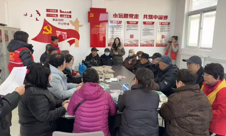 太原万柏林区神堂沟街道：情暖冬至  艾枕传馨