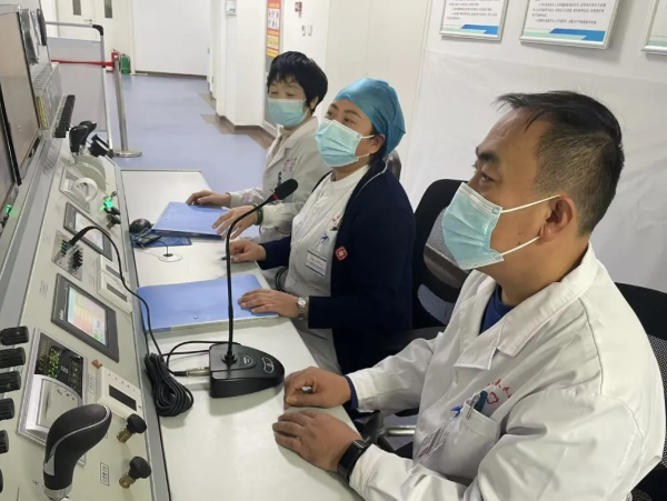 氧护生命  德润人心  高压氧室的奋进之路——记吕梁交城县医疗集团人民医院高压氧