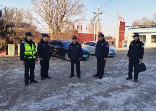 严督细查送温暖  殷殷嘱托鼓干劲——大同阳高县副县长、县公安局长陈军深入神泉堡检