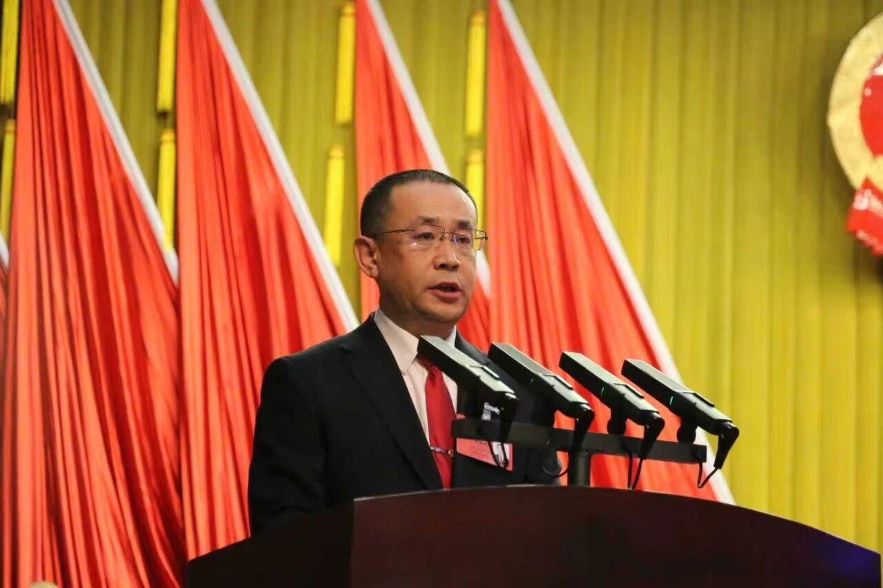 聚焦两会 | 一图读懂灵石法院工作报告