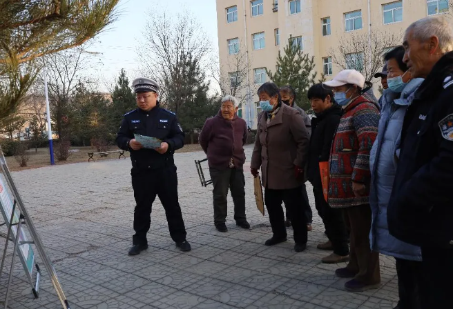 吕梁临县公安：守护夕阳红  筑牢老年群体交通安全防线