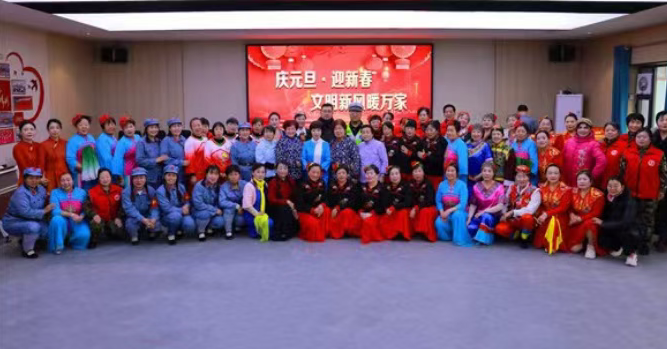 临汾公安：交警进社区  歌舞助阵话安全