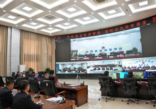 王锁成视频调度元旦期间安全稳定工作  慰问一线值守民警职工