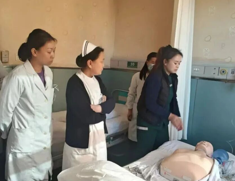 以练促战守平安！山西省第五人民医院内分泌科开展心跳骤停应急救治专项演练