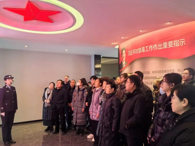 忻州市忻府区：守牢禁毒防线   共创无毒社会