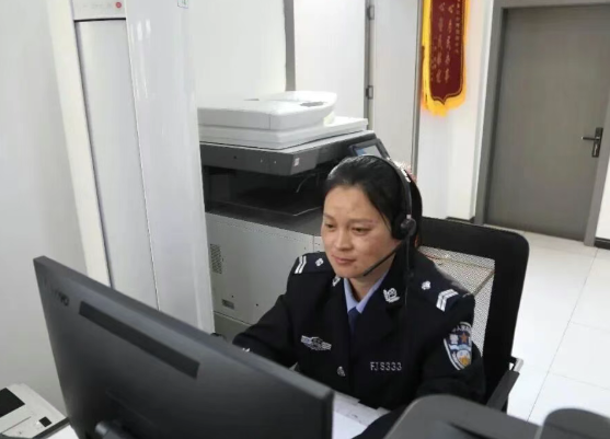 吕梁石楼：三尺接警台的平安守护