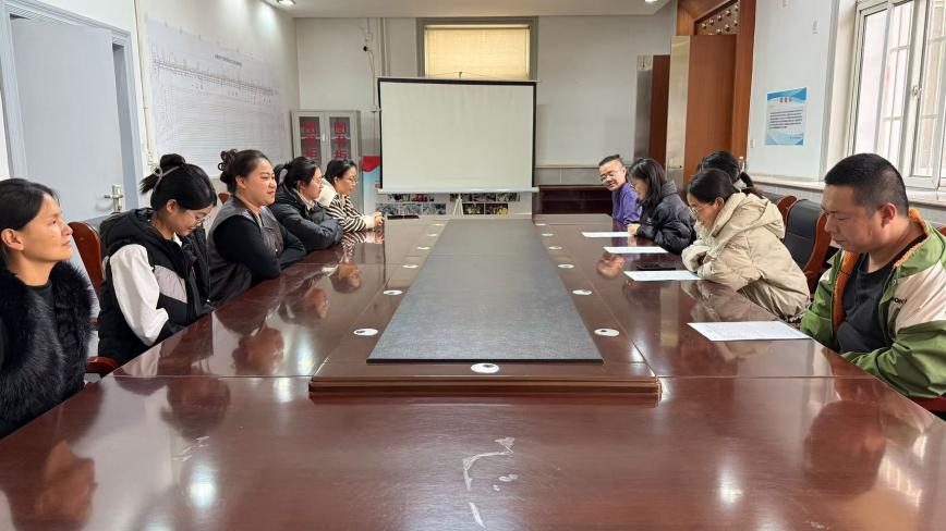 太原市政集团四公司开展“学贺信精神，聚青春力量”主题团日