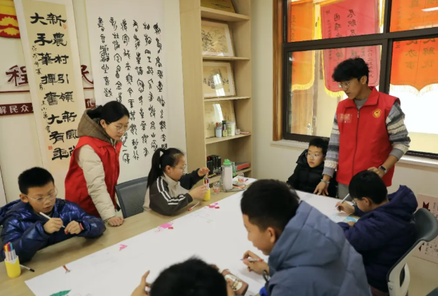 太原小店区大学生返乡实践——青春守护伴成长  双向奔赴暖社区