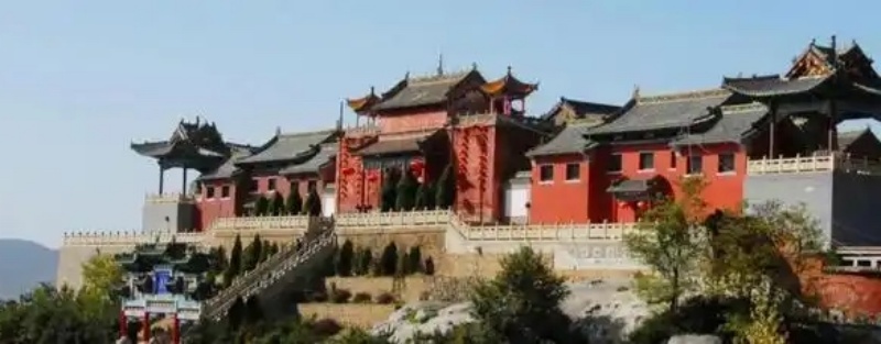 主持人何炅盛赞长治：“中国古建筑艺术博物院”名不虚传