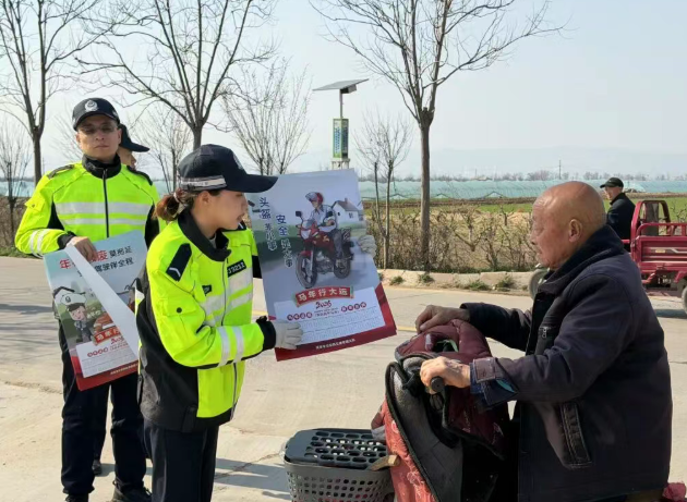 运城河津公安交警：深耕“田间课堂”  筑牢春耕安全防线