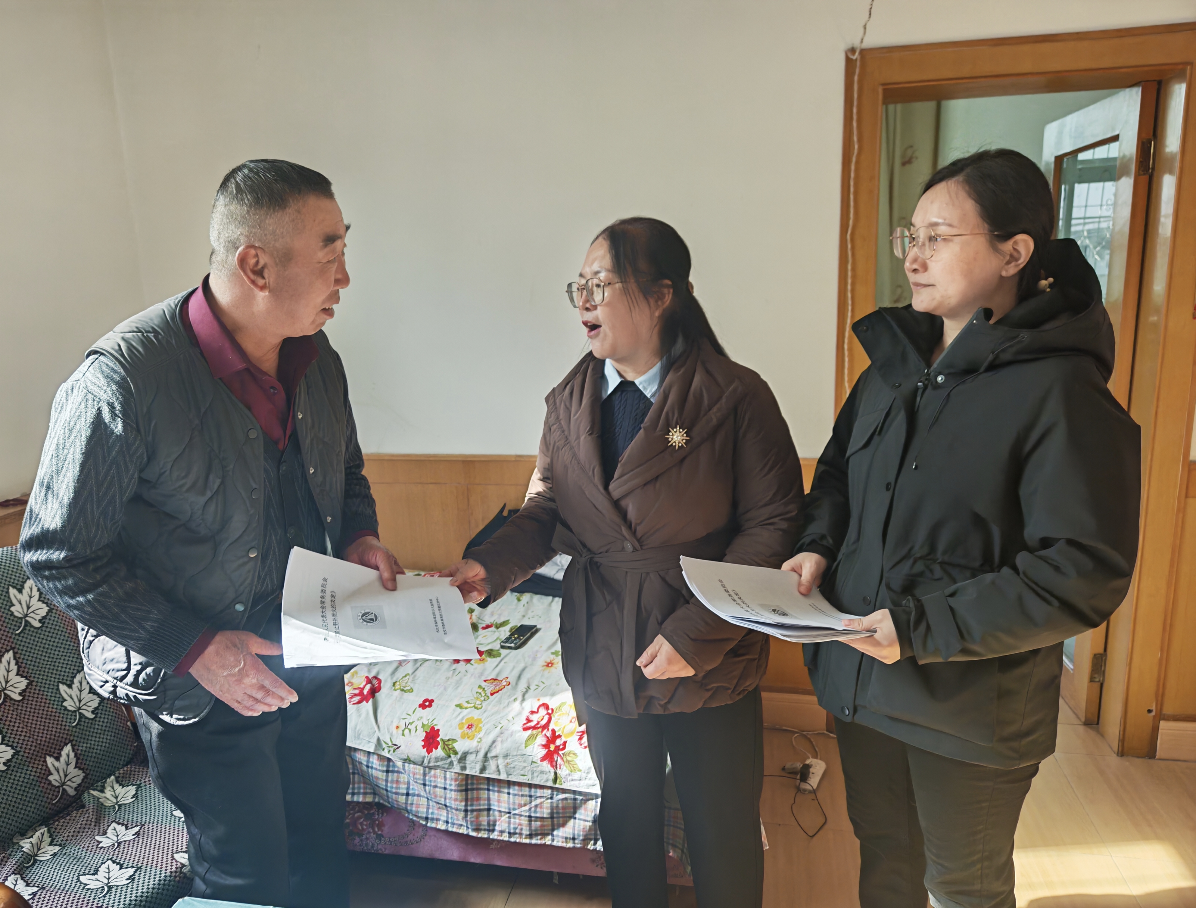 太原古交梭峪乡：“安全礼包”送上门  筑牢春季防火墙