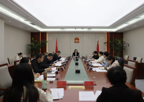 太原尖草坪区六届人大常委会举行第五十七次主任会议