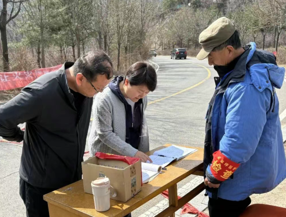 太原尖草坪区：刘锦春“四不两直”督导检查护林防火工作并开展巡