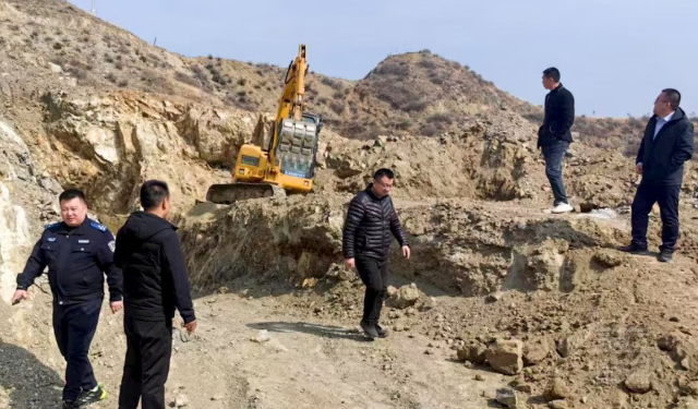 大同灵丘县白崖台乡：铁腕封堵废弃矿洞  筑牢安全生产防线