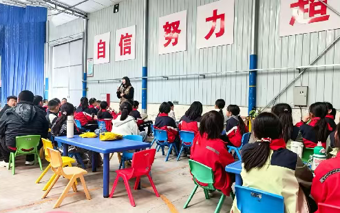 太原阳曲县阳兴小学校开展德育浸润综合实践活动
