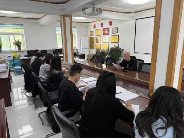 太原市政集团一公司开展“学标准精业务  守安全筑防线”专题学习活动