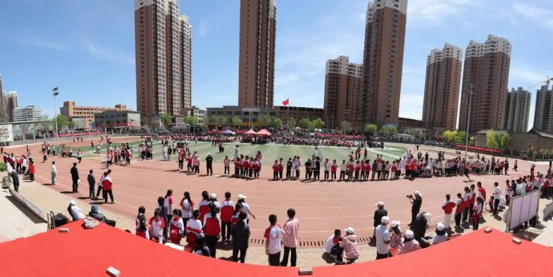 落幕不散场  青春永飞扬——山西省贺龙中学首届体育艺术节圆满