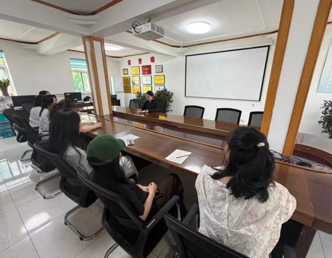 太原市政集团一公司团支部开展“沉潜守初心  深耕砺青春”学习活动