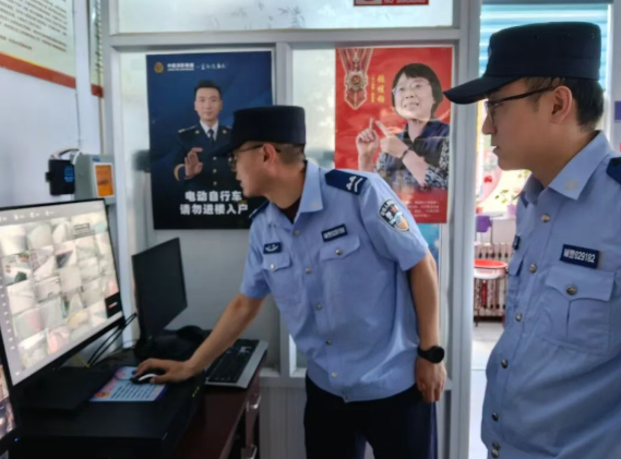 藏蓝护童心   平安伴成长——大同广灵县公安局壶泉派出所开展“六一”安全教育活动