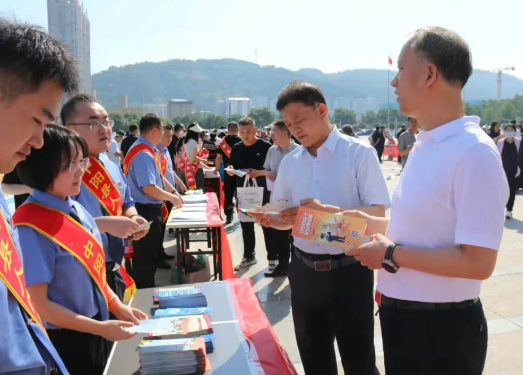 山西吕梁中阳县人民检察院开展"检民同心筑防线   非法金融无处藏&qu