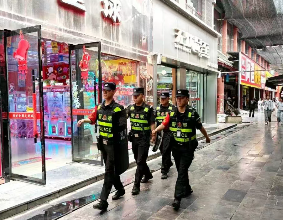 全警护航助梦  倾力守护平安——临汾洪洞公安全力做好2026年中考安保工作