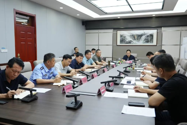山西吕梁石楼县召开城乡环境秩序整治推进会
