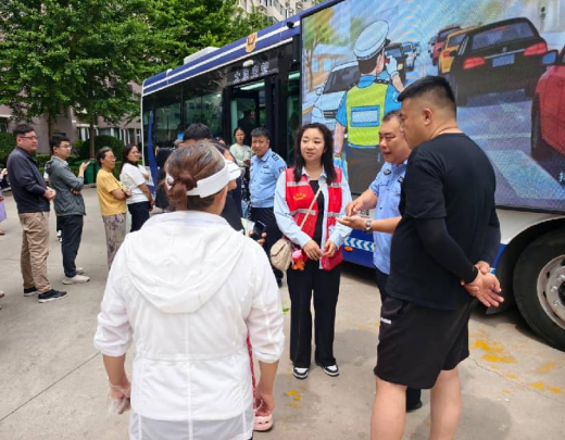 太原万柏林区长风西街街道：网格服务暖民心  交管便民零距离