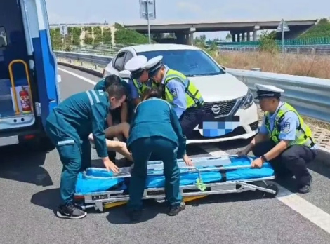 驾驶人突发疾病！山西高速交警高效处置 开辟生命通道 紧急送医 化险为夷！