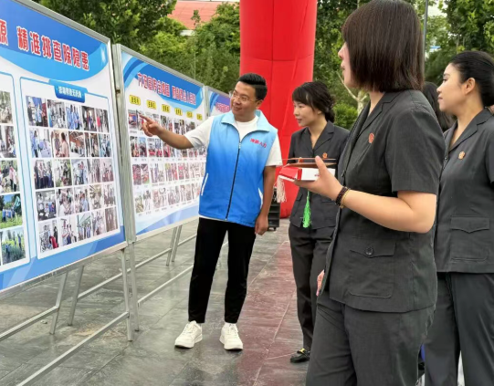 全民禁毒  同心同行——山西吕梁汾阳市“6·26”国际禁毒日主题宣传走进街心公园